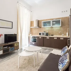 Apartment Plaza Picasso, Malaga