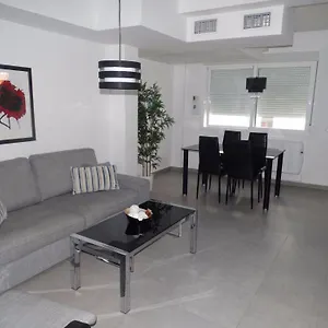 Apartment - Nuno Gomez, 24, Malaga